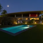 Vila Playa Del Duque, By Paramount Holidays *