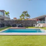 Vila Playa Del Duque, By Paramount Holidays *